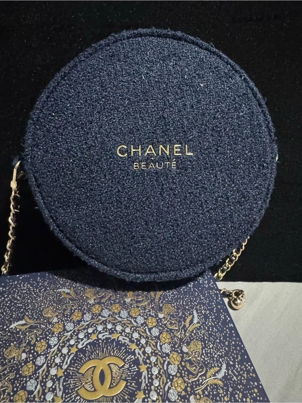 Chanel Beauté Round Navy Holiday edition GWP upgraded with Chain Crossbody Bag